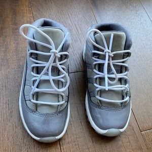 Jordan 11 Retro
Cool Grey (2021)